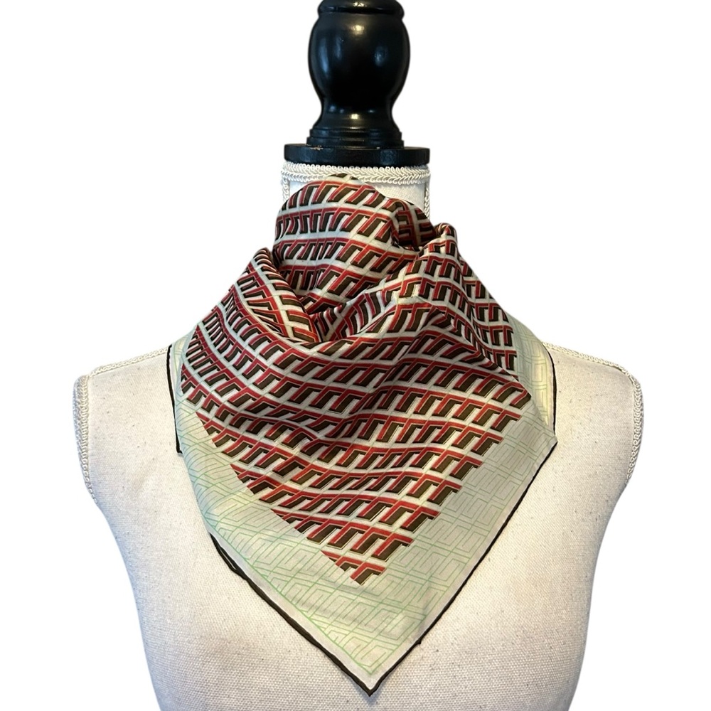 VINTAGE‎ Triangle Made in China 100% Silk Hand Rolled Edges in Neutral Tones